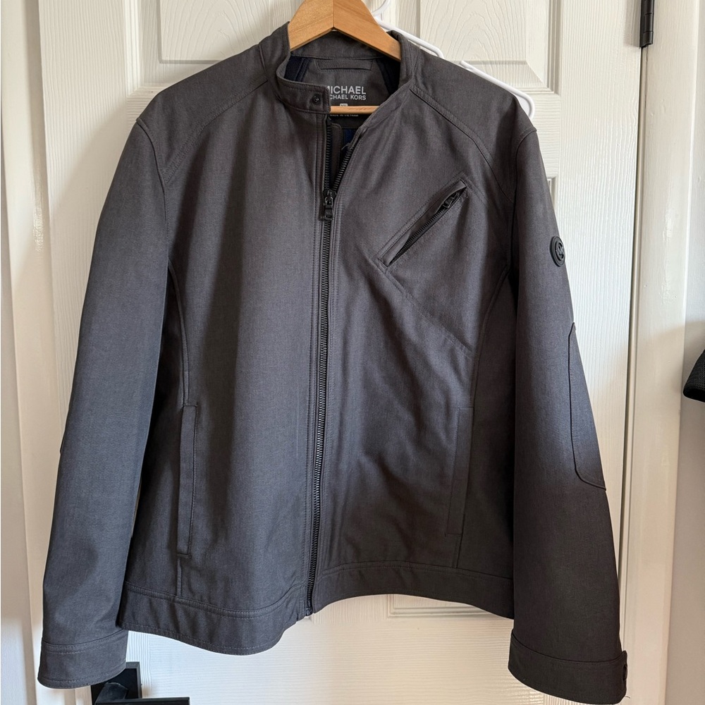 Like new size xl